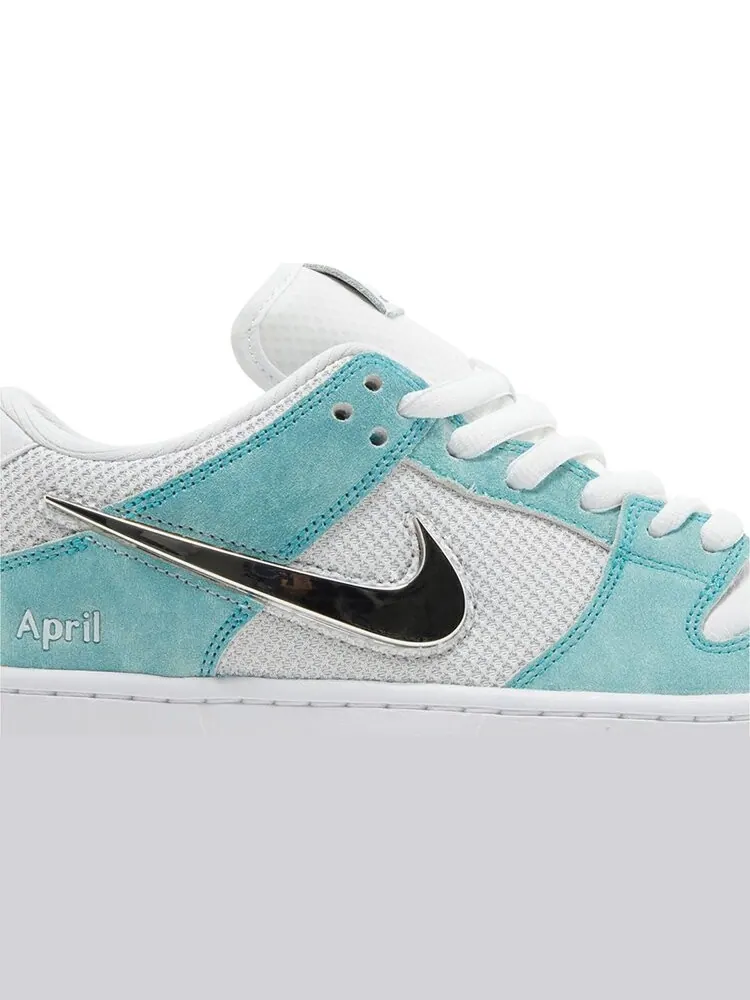 Кроссовки April Skateboards x Dunk Low SB 'Turbo Green' — изображение 2 из 4, зеленый