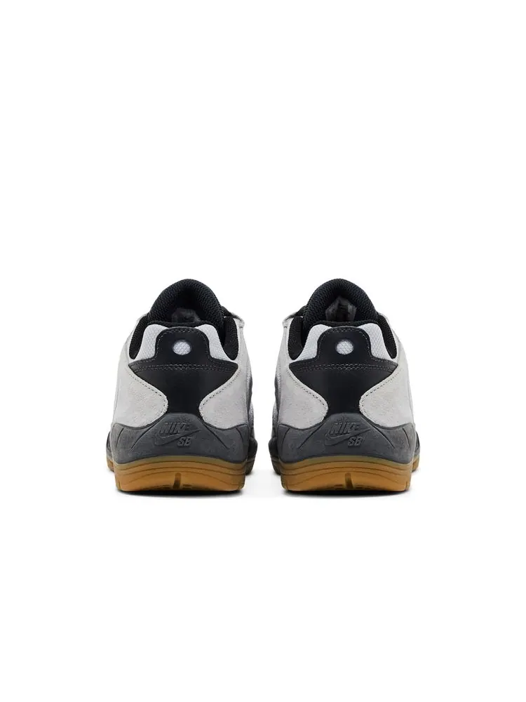 Кроссовки Vertebrae SB 'Light Smoke Grey Red' — изображение 6 из 8, светлый серый красный