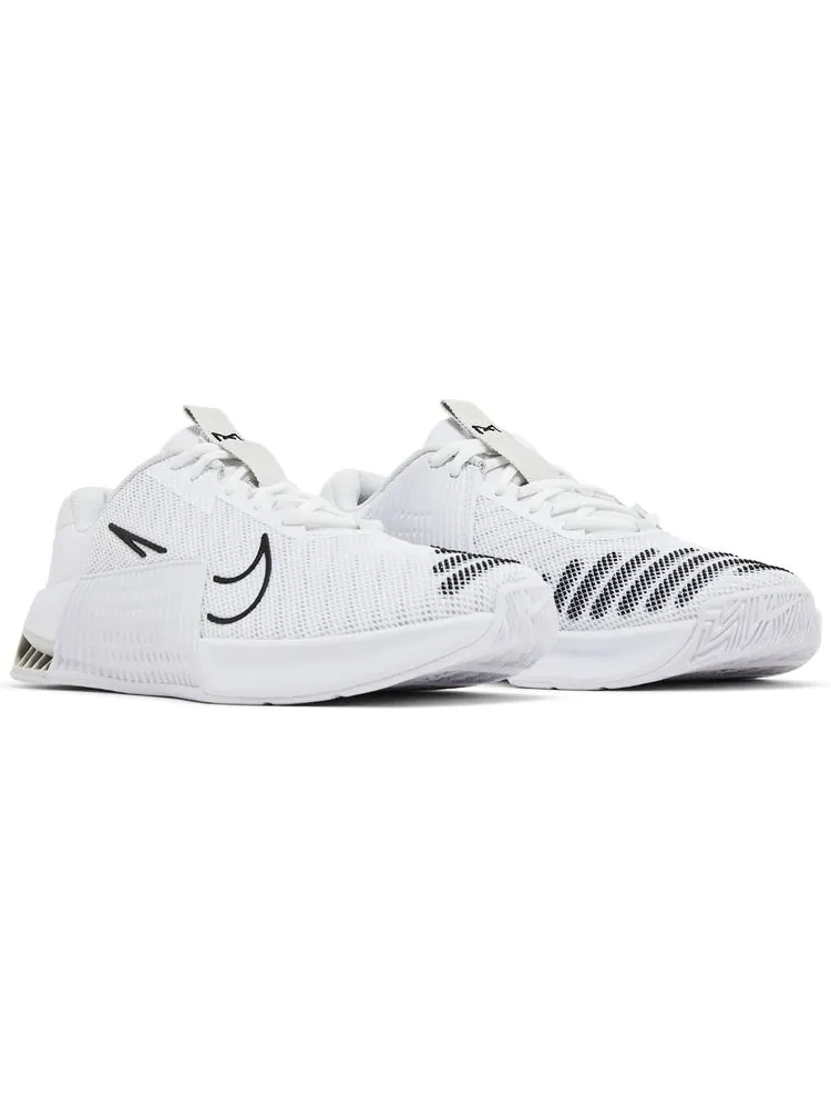 Кроссовки Nike Metcon 9 TB 'White Black' — изображение 8 из 8, белый