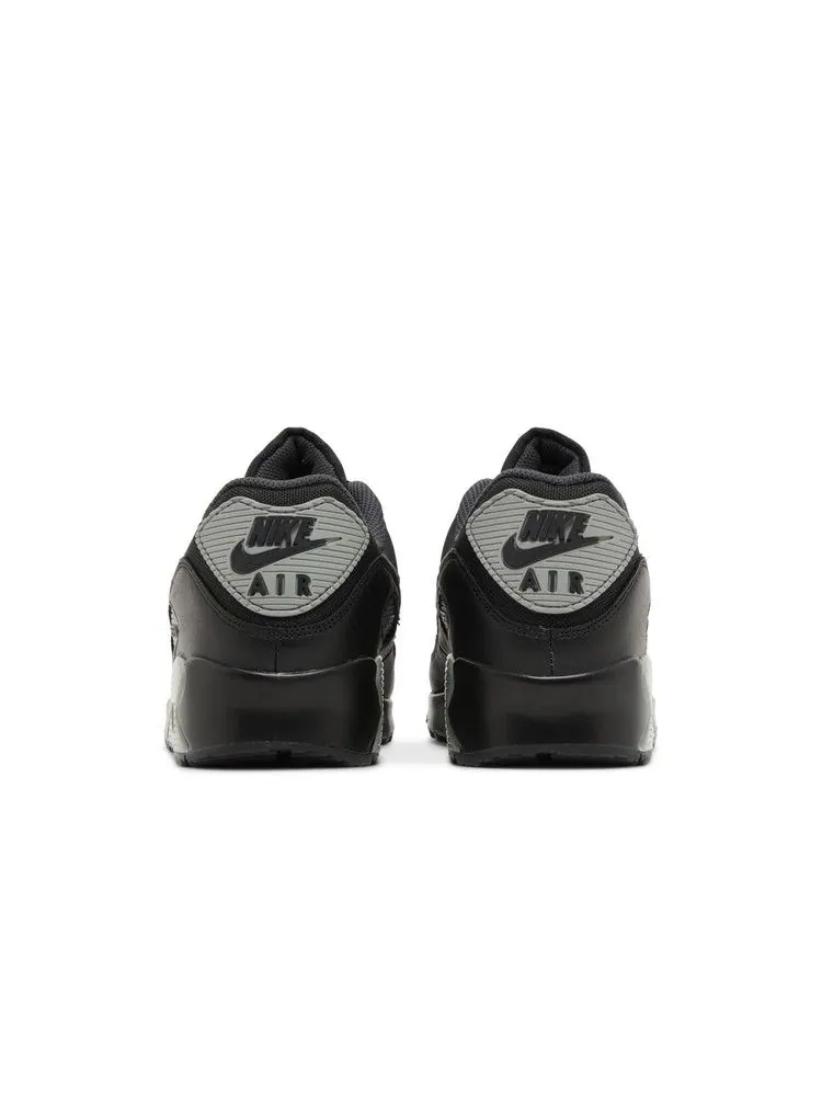 Кроссовки Nike Air Max 90 GORE-TEX 'Black Honeydew' — изображение 7 из 9, черный///зеленый