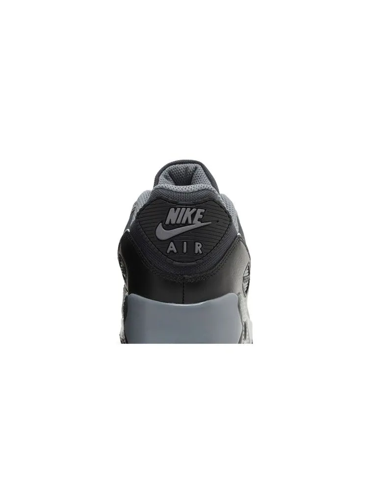 Кроссовки Nike Air Max 90 GORE-TEX 'Dark Smoke Grey' — изображение 8 из 9, темный серый/белый