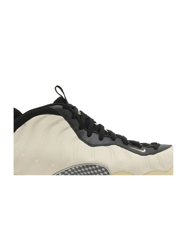 Кроссовки Nike Air Foamposite One — изображение 2 из 4, бежевый