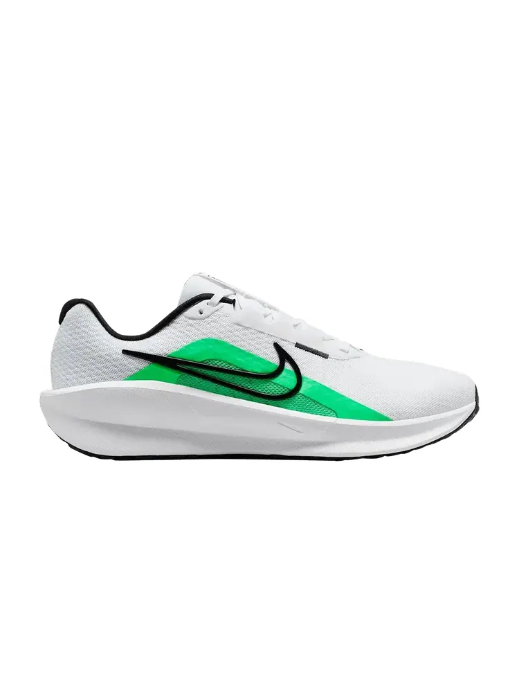 Кроссовки Nike Downshifter 13 — изображение 1 из 1, белый зеленый