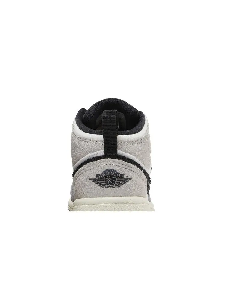 Кроссовки Air Jordan Air Jordan 1 Mid SE Craft TD 'Inside Out - Cement Grey' — изображение 8 из 9, серый/черный/белый/серый