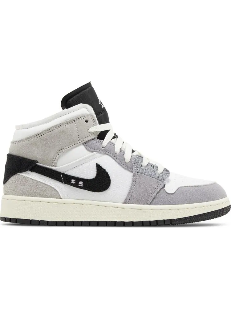 Кроссовки Air Jordan 1 Mid SE Craft GS 'Inside Out - Cement Grey' — изображение 1 из 4, серый