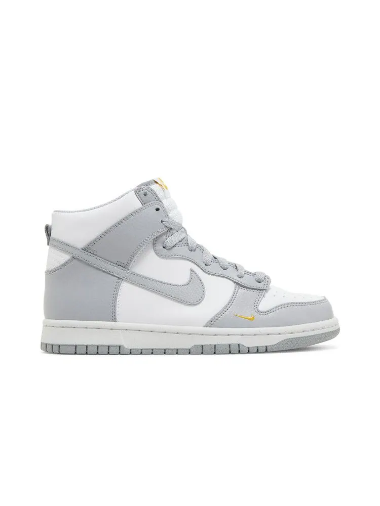 Кроссовки Nike Dunk High Next Nature GS — изображение 1 из 8, серый