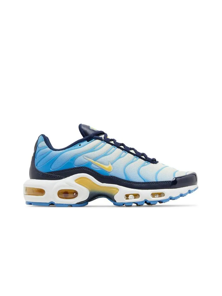 Кроссовки Nike Wmns Air Max Plus 'University Blue Topaz Gold' — изображение 2 из 9