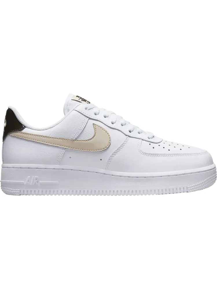 Кроссовки Wmns Air Force 1 '07 'White Sanddrift Patent' — изображение 1 из 1, белый