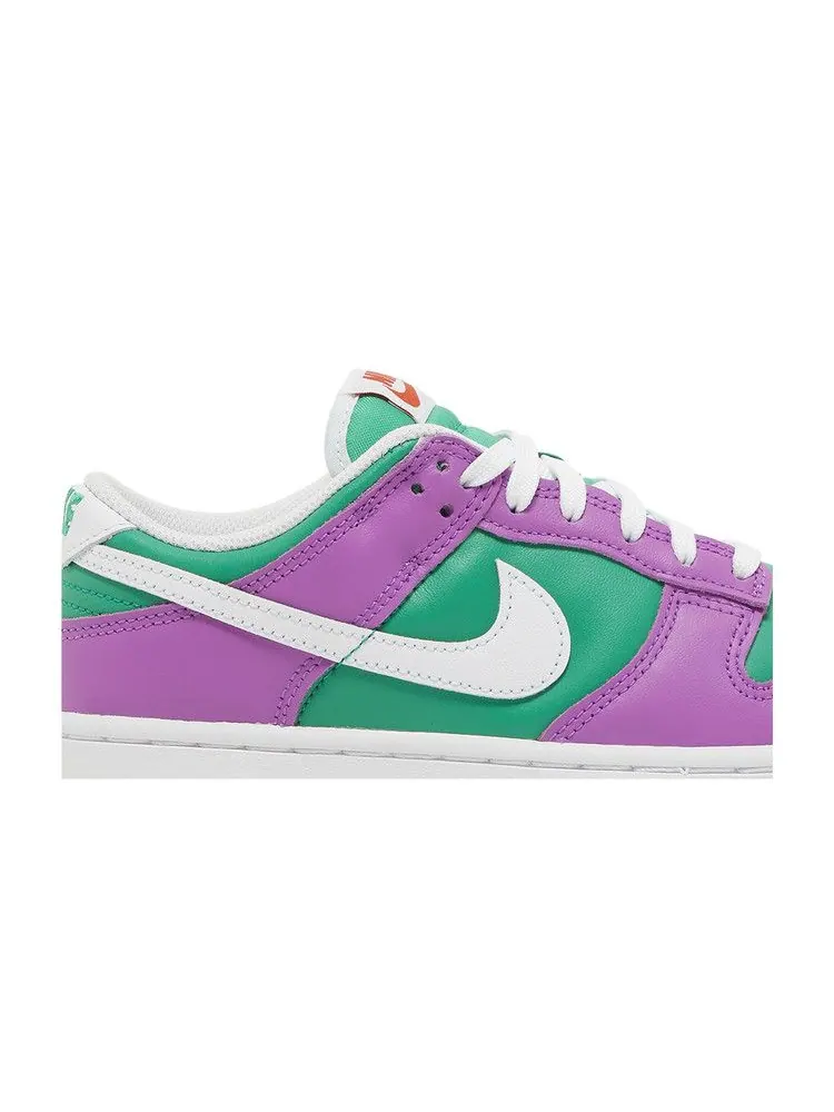 Кроссовки Nike Wmns Dunk Low 'Reverse Joker' — изображение 3 из 9, зеленый/белый//белый