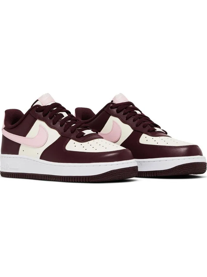 Кроссовки Nike Air Force 1 '07 'Valentine's Day 2023' — изображение 2 из 4, бордовый/мультиколор