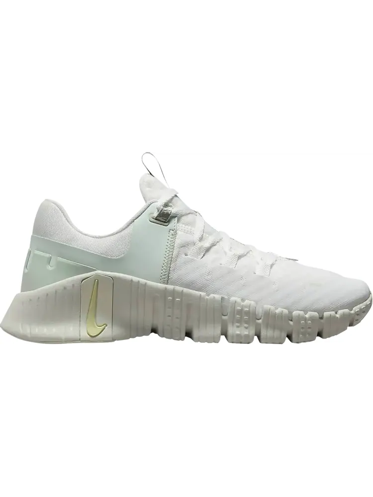 Кроссовки Wmns Free Metcon 5 Premium 'Summit White Sea Glass' — изображение 1 из 1, белый