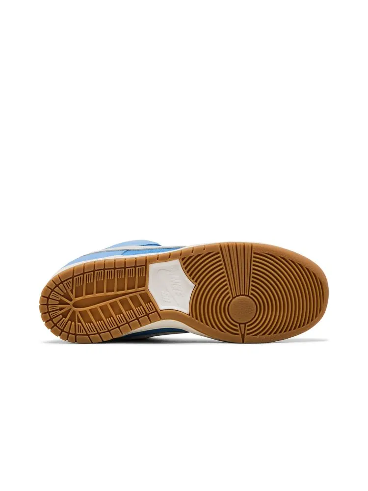 Кроссовки Dunk Low Pro SB 'University Blue Gum' — изображение 4 из 8, синий