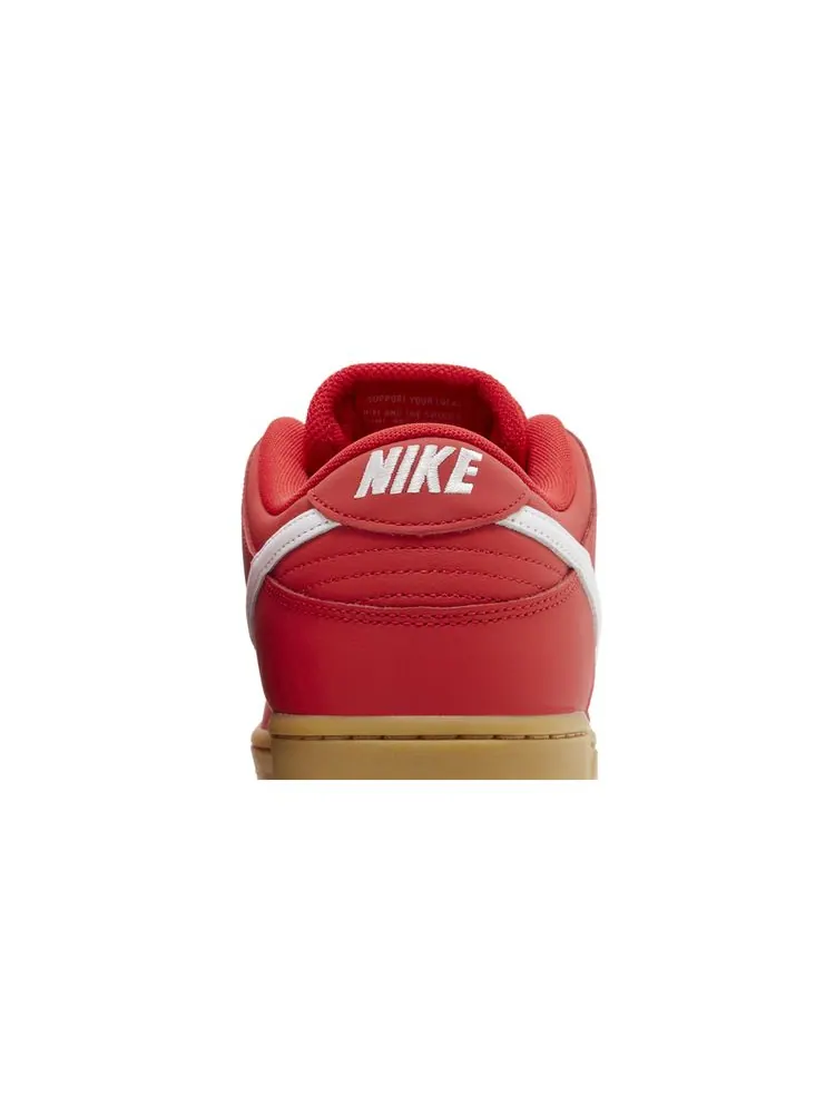 Кроссовки Dunk Low Pro SB 'University Red Gum' — изображение 7 из 8, красный