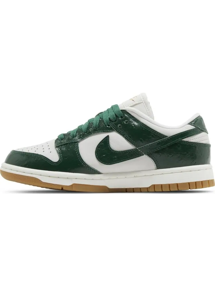 Кроссовки Wmns Dunk Low LX 'Gorge Green Ostrich' — изображение 3 из 4, зеленый