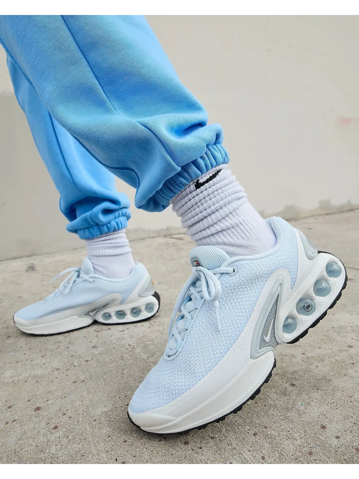 Женские кроссовки Nike Air Max Dn 'Half Blue' — изображение 9 из 10, синий