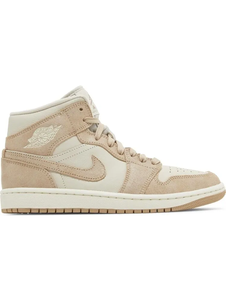 Кроссовки Wmns Air Jordan 1 Mid SE 'Legend Light Brown' — изображение 1 из 4, коричневый
