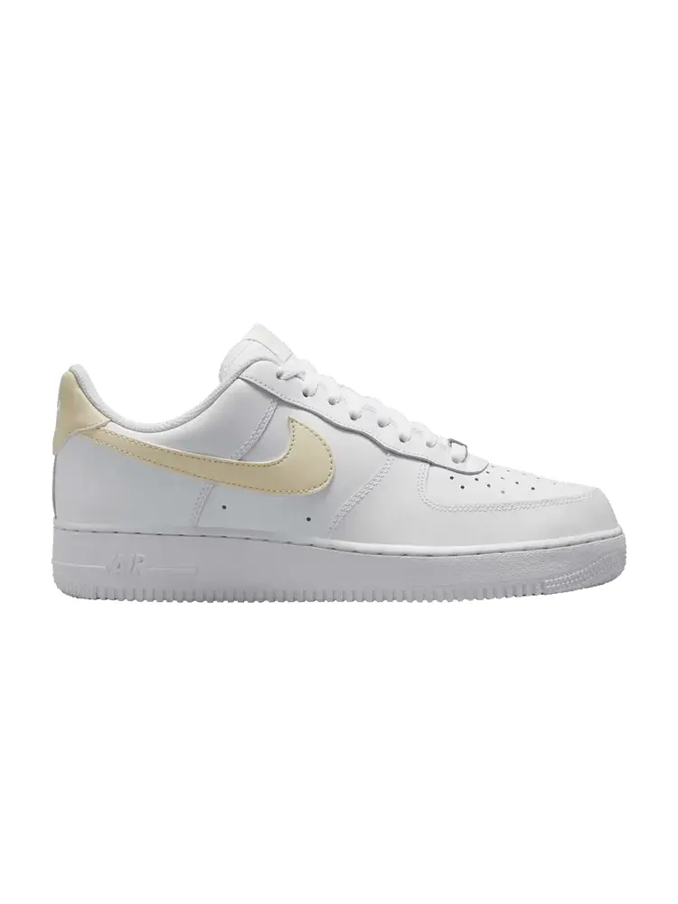 Кроссовки Nike Air Force 1 '07 'White Light Khaki' — изображение 1 из 1, белый/белый/светлый хаки