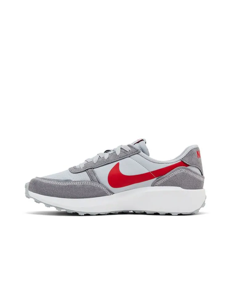 Кроссовки Nike Waffle Debut 'Wolf Grey University Red' — изображение 4 из 9