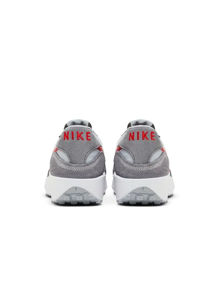 Кроссовки Nike Waffle Debut 'Wolf Grey University Red' — изображение 7 из 9