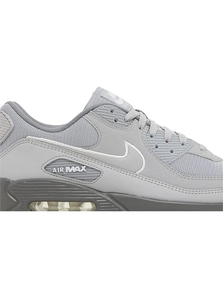 Кроссовки Air Max 90 'Wolf Grey' — изображение 2 из 4, серый