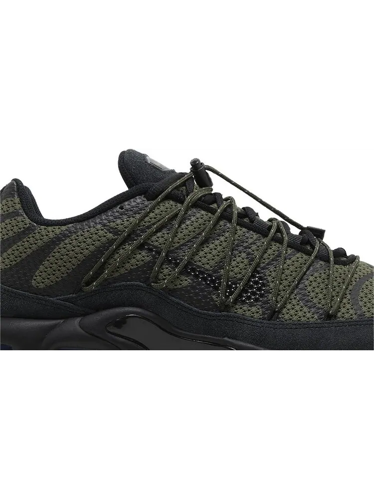 Кроссовки Air Max Plus Utility 'Medium Olive' — изображение 2 из 4, зеленый