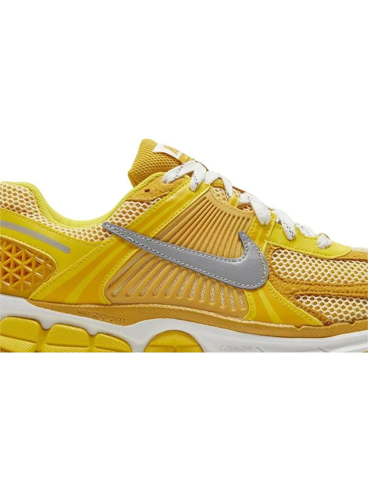 Кроссовки Zoom Vomero 5 'Yellow Ochre' — изображение 2 из 4, желтый