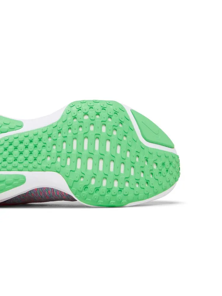 Кроссовки Nike Wmns ZoomX Invincible 3 'White Hot Punch' — изображение 6 из 9, белый/синий/оранжевый