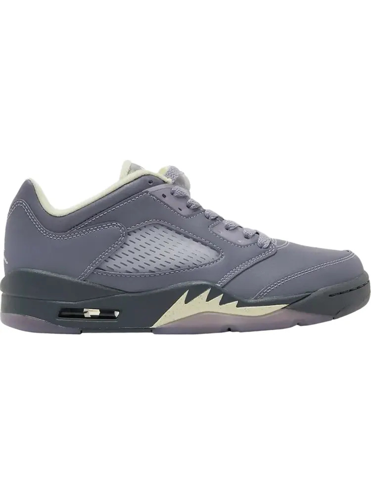 Кроссовки Wmns Air Jordan 5 Retro Low Festival Lights — изображение 1 из 1, фиолетовый