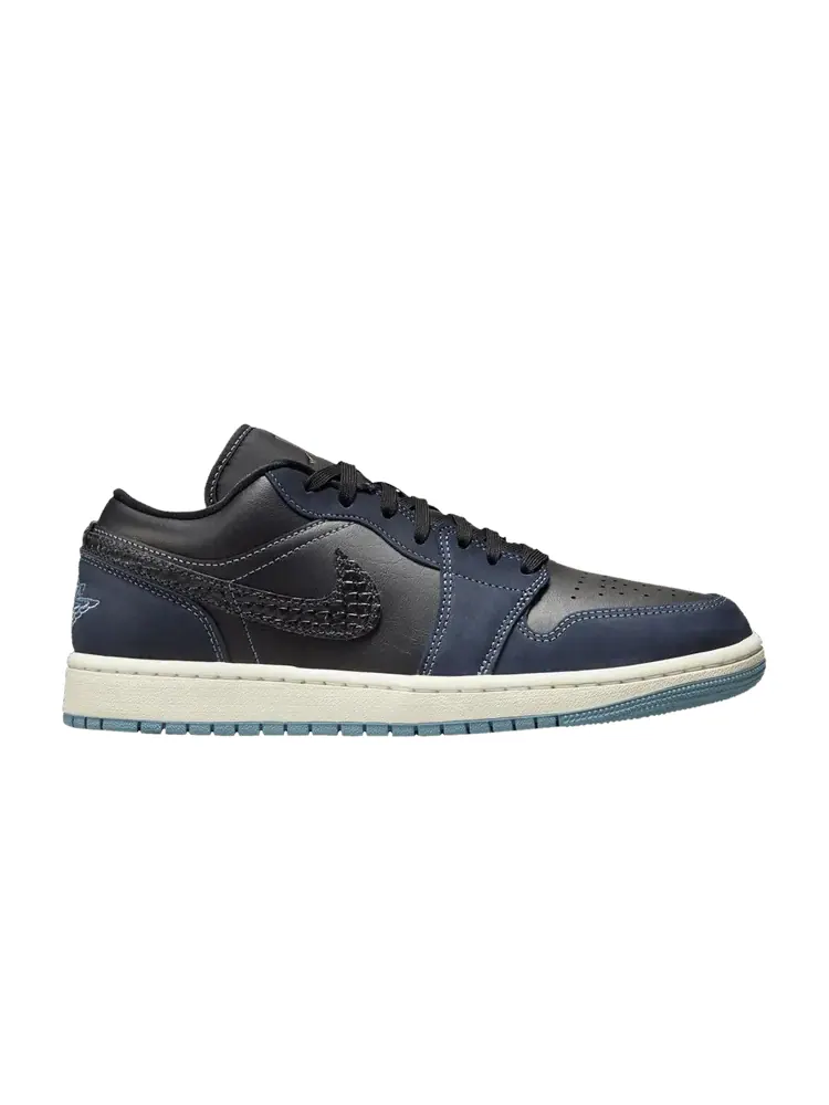 Кроссовки Air Jordan Wmns Air Jordan 1 Low SE 'Black Dark Obsidian' — изображение 1 из 1, черный/черный/темный