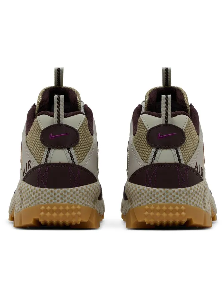 Кроссовки Nike Air Humara 'Viotech' — изображение 6 из 8, коричневый