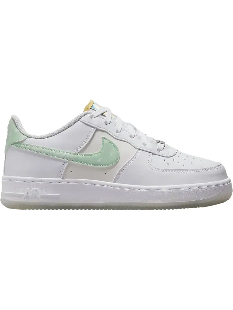 Кроссовки Air Force 1 LV8 GS 'Pastel Paisley' — изображение 1 из 1, белый