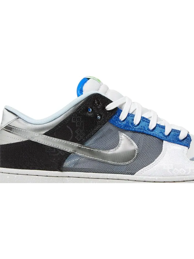 Кроссовки CLOT x Dunk Low SP 'What The' With Trading Card — изображение 2 из 4, мульти