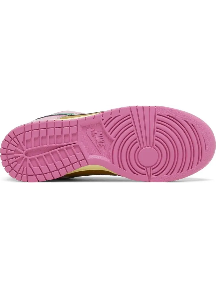 Женские кроссовки Nike Dunk Low 'Playful Pink' — изображение 4 из 4, розовый