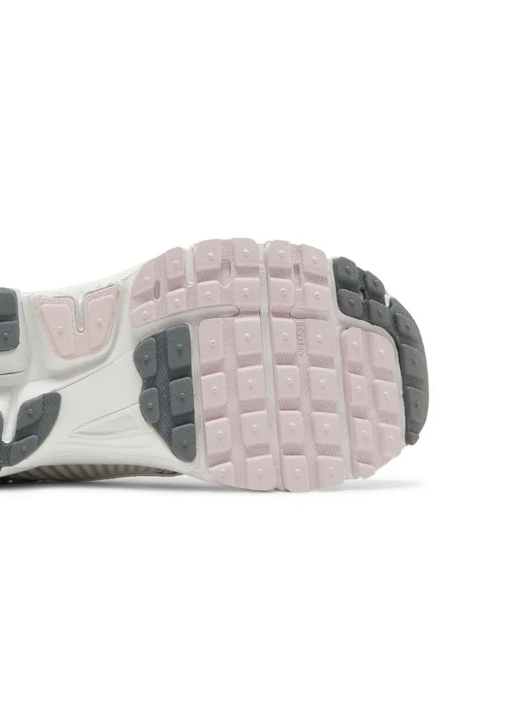 Кроссовки Wmns Air Zoom Vomero 5 '520 Pack - Pink Foam' — изображение 5 из 8, розовый