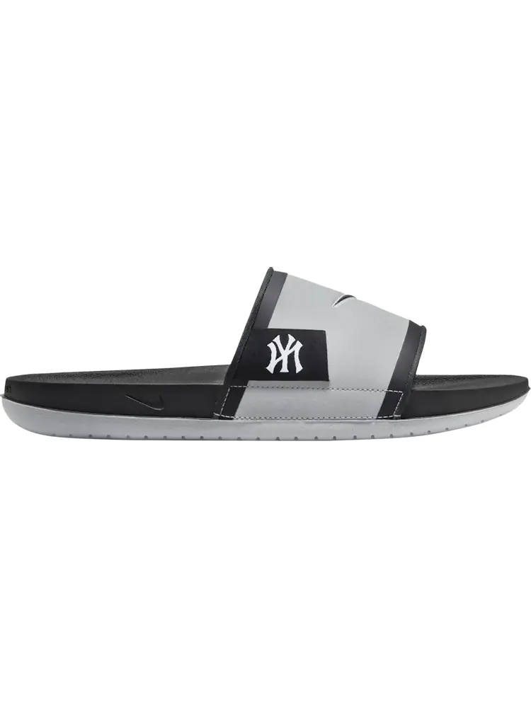 Кроссовки MLB x Offcourt Slide 'New York Yankees 2024' — изображение 1 из 1, серый