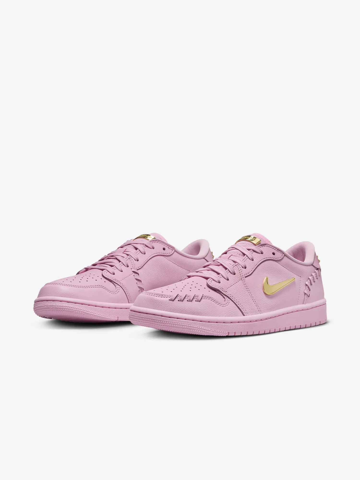 Кроссовки женские Nike Air Jordan 1 Low Method of Make — изображение 2 из 10, розовый