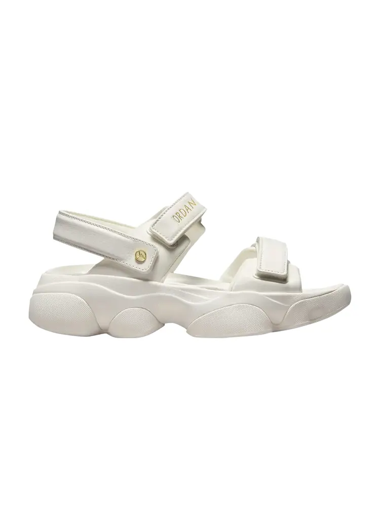 Кроссовки Wmns Jordan Deja Sandal — изображение 1 из 1, металлик золотистый