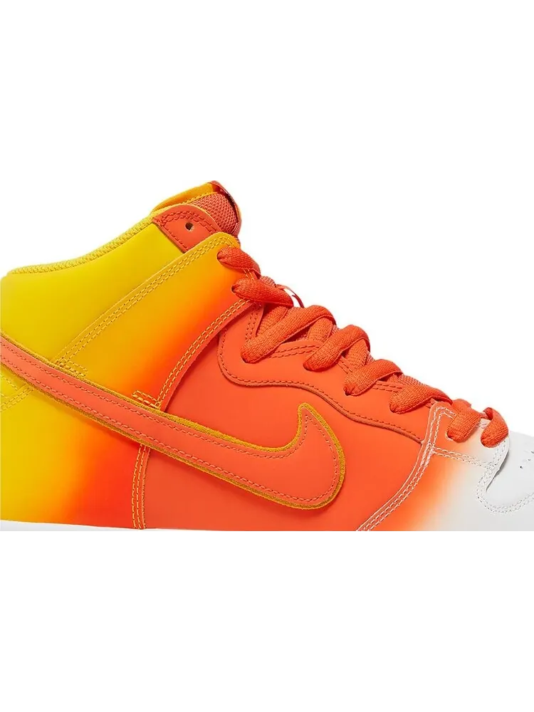 Кроссовки Dunk High SB 'Sweet Tooth' — изображение 2 из 4, оранжевый
