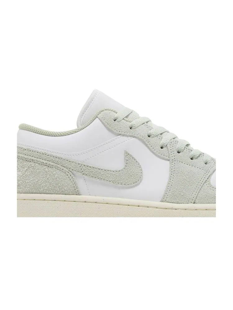 Кроссовки Air Jordan Air Jordan 1 Low SE 'Seafoam' — изображение 3 из 9, белый