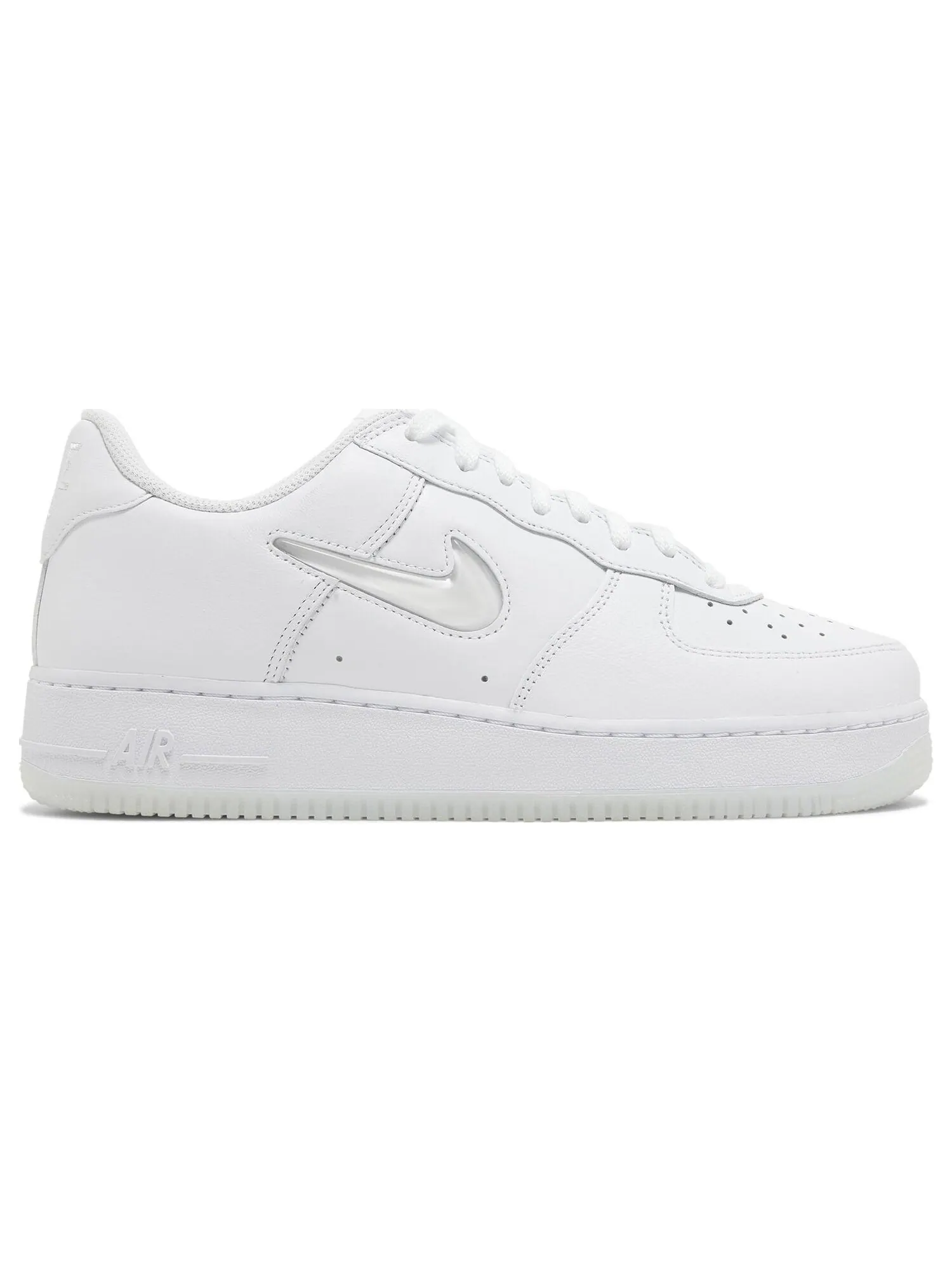 Кроссовки Nike Air Force 1 Jewel 'Color of the Month - Triple White' — изображение 1 из 7, белый
