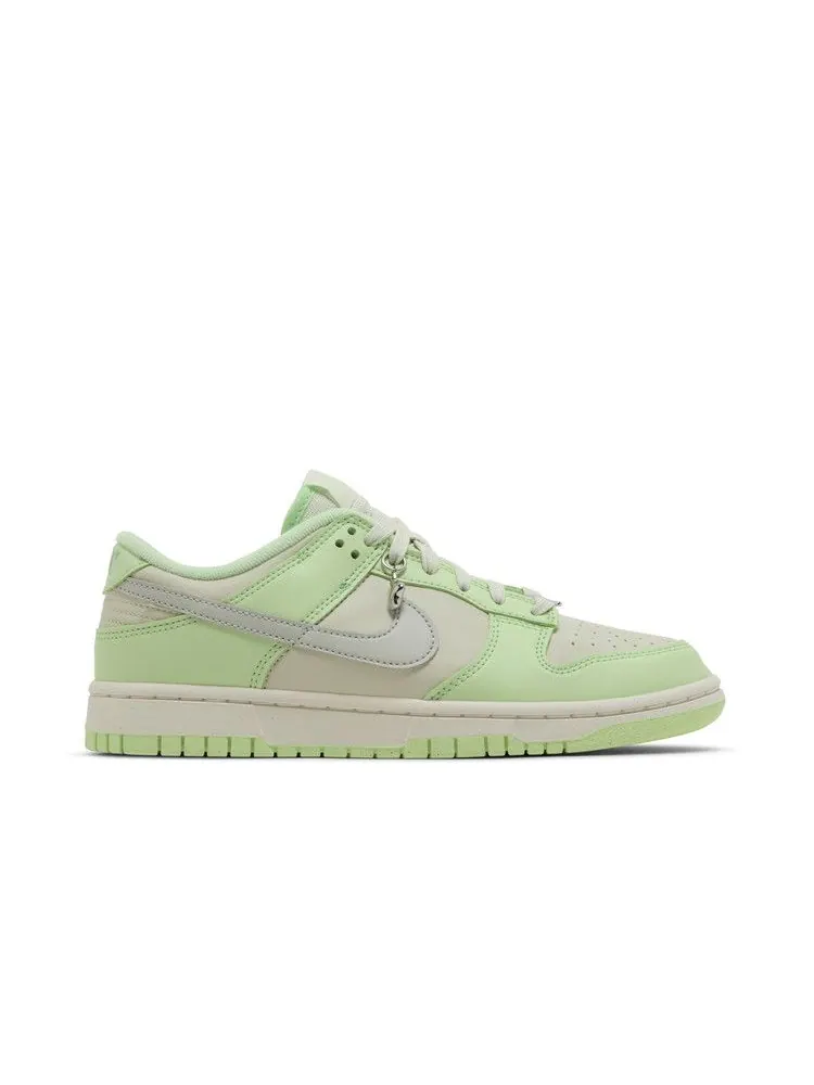 Кроссовки Nike Wmns Dunk Low Next Nature 'Sea Glass' — изображение 2 из 9