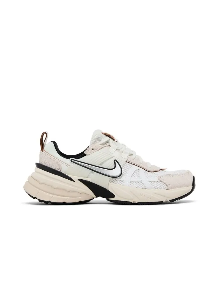Кроссовки Wmns V2K Run — изображение 1 из 4, белый светлый коричневый