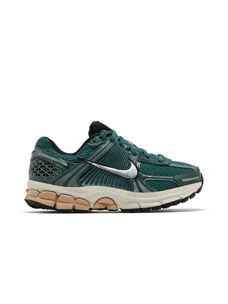 Кроссовки Nike Wmns Air Zoom Vomero 5 Vintage Green — изображение 1 из 6, винтажный зеленый