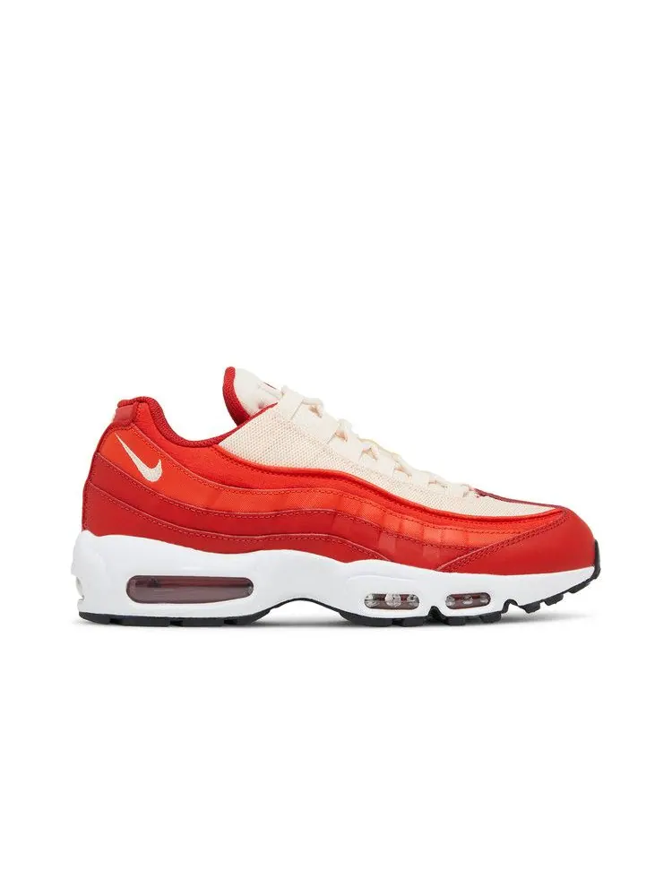 Кроссовки Nike Air Max 95 'Picante Red Guava Ice' — изображение 2 из 9