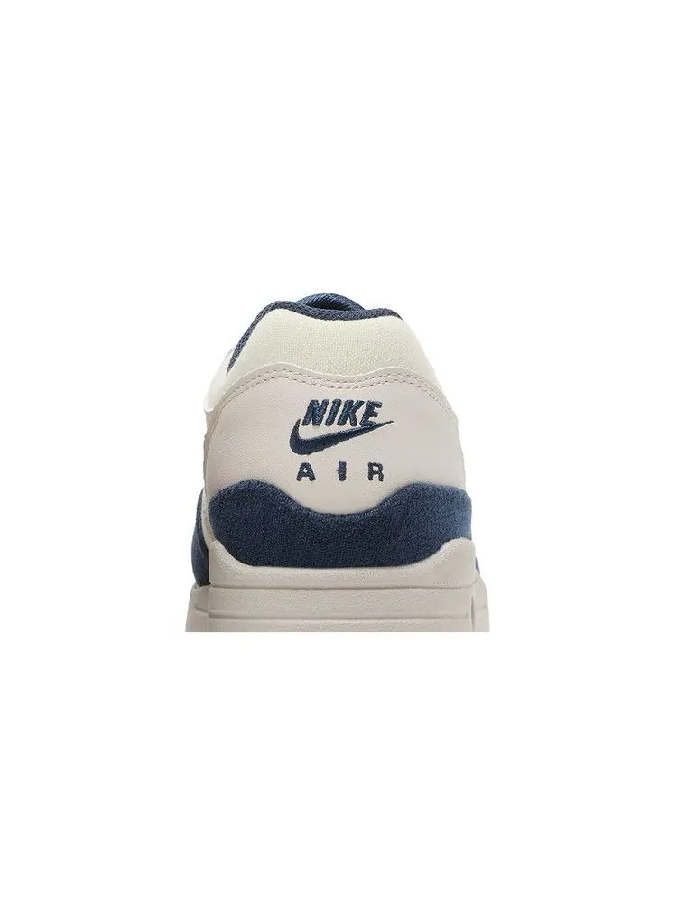 Кроссовки Nike Air Max 1 'Coconut Milk Burgundy Crush' — изображение 8 из 9, бордовый