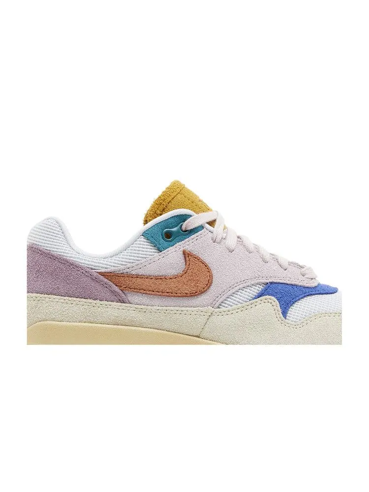 Кроссовки Nike Wmns Air Max 1 'Tan Lines' — изображение 3 из 9