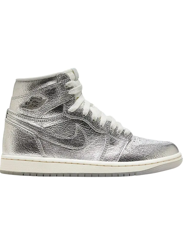 Кроссовки Wmns Air Jordan 1 Retro High OG 'Chrome' — изображение 1 из 1, серебряный