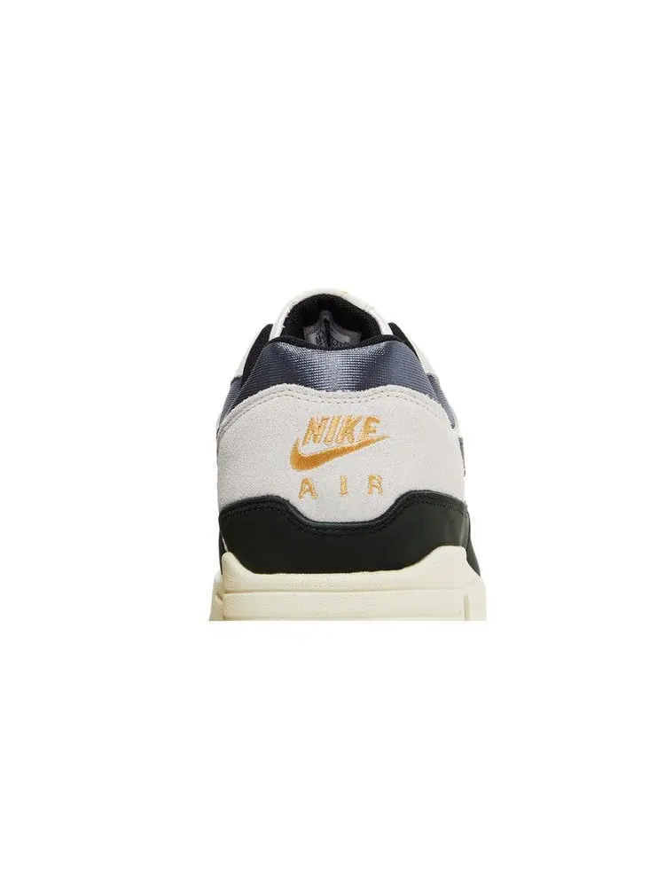 Кроссовки Nike Air Max 1 'Athletic Department - Light Bone University Gold' — изображение 8 из 9, кремовый