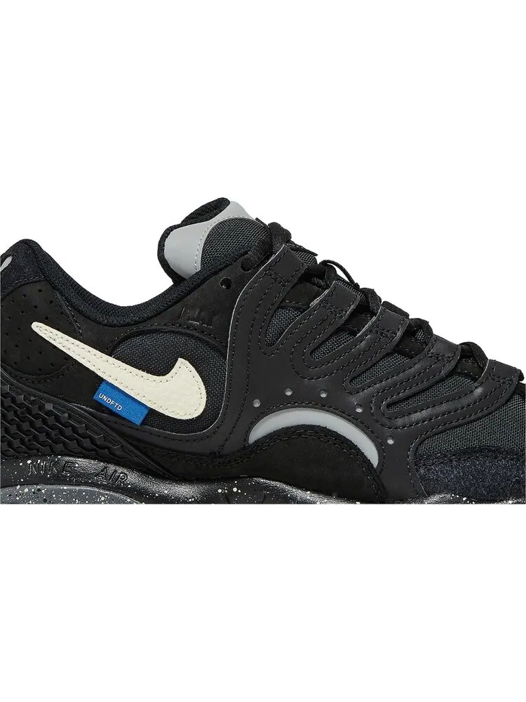 Кроссовки Undefeated x Air Terra Humara 'Black' — изображение 2 из 4, черный