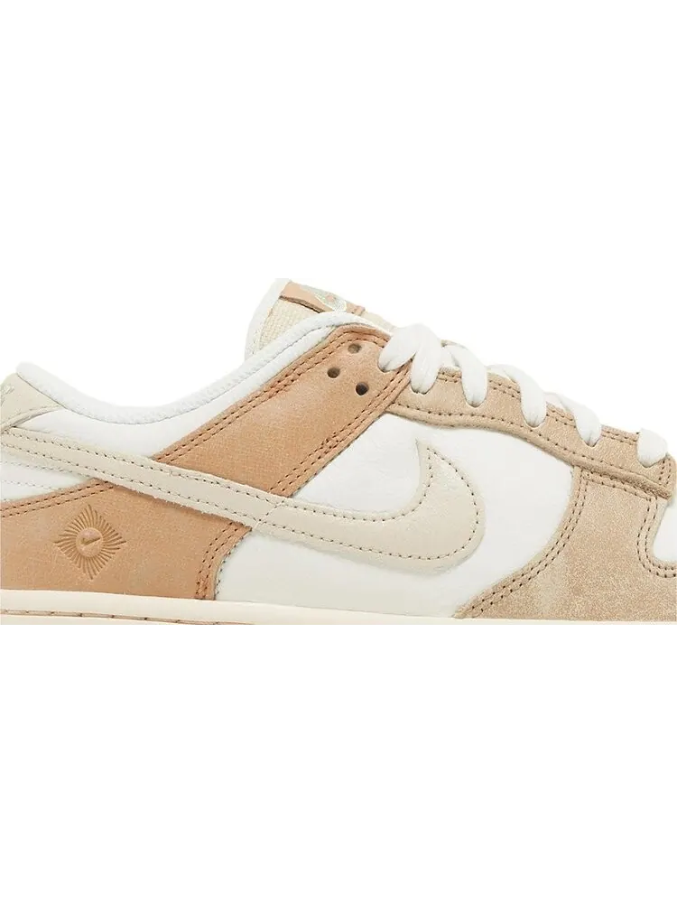 Кроссовки Wmns Dunk Low SE 'Australia' — изображение 2 из 4, коричневый